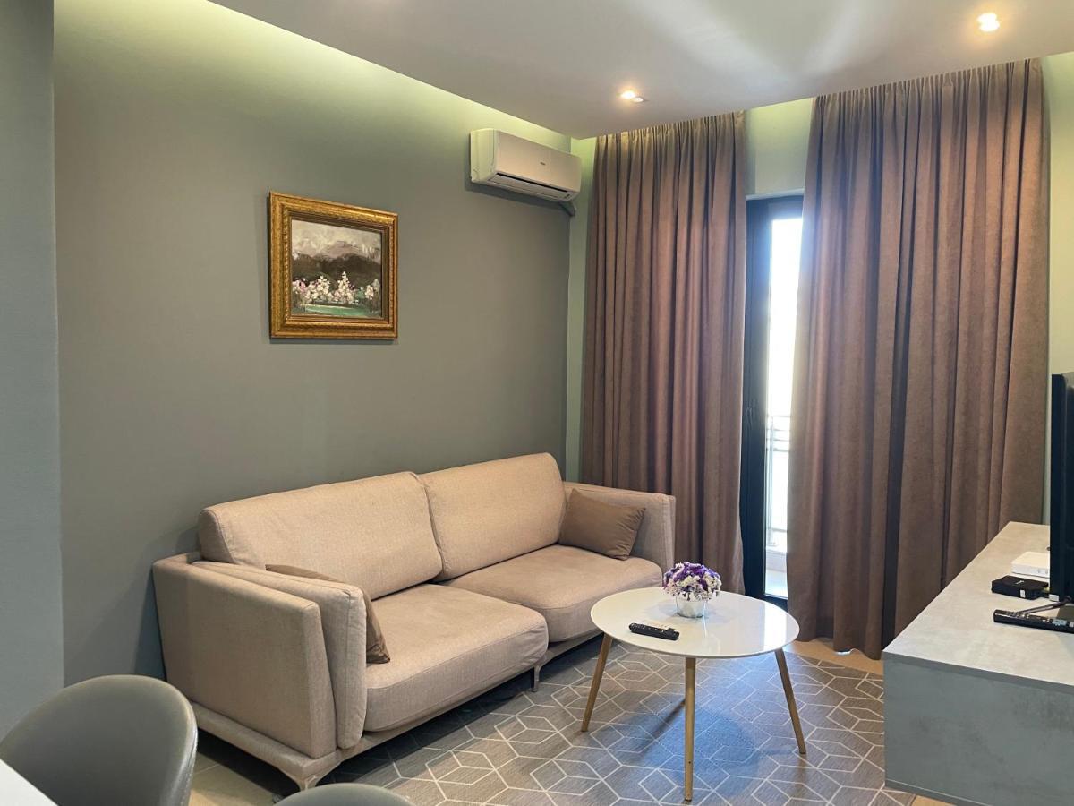 Tirana Lux Apartments Buitenkant foto