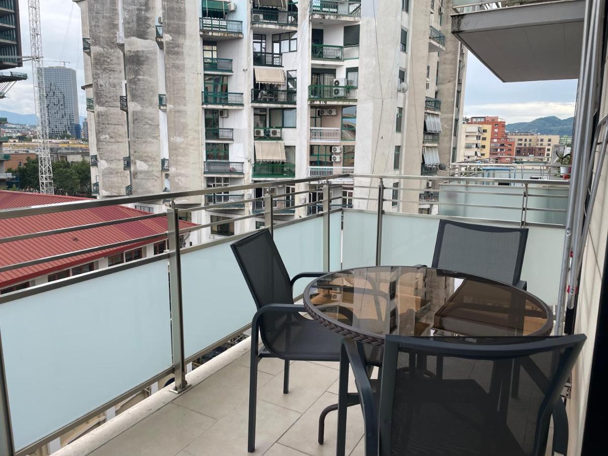 Tirana Lux Apartments Buitenkant foto