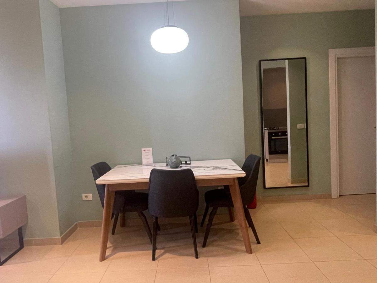 Tirana Lux Apartments Buitenkant foto