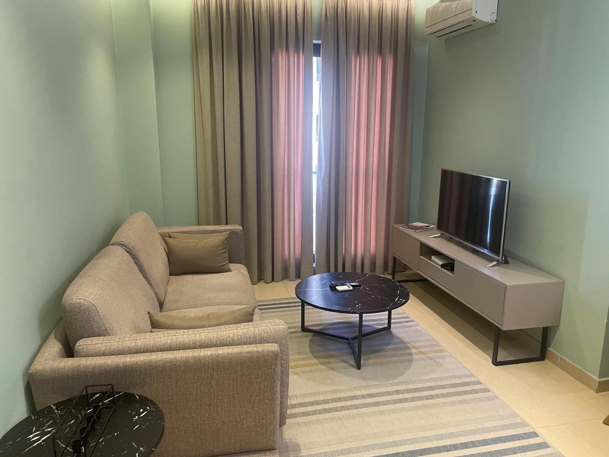 Tirana Lux Apartments Buitenkant foto
