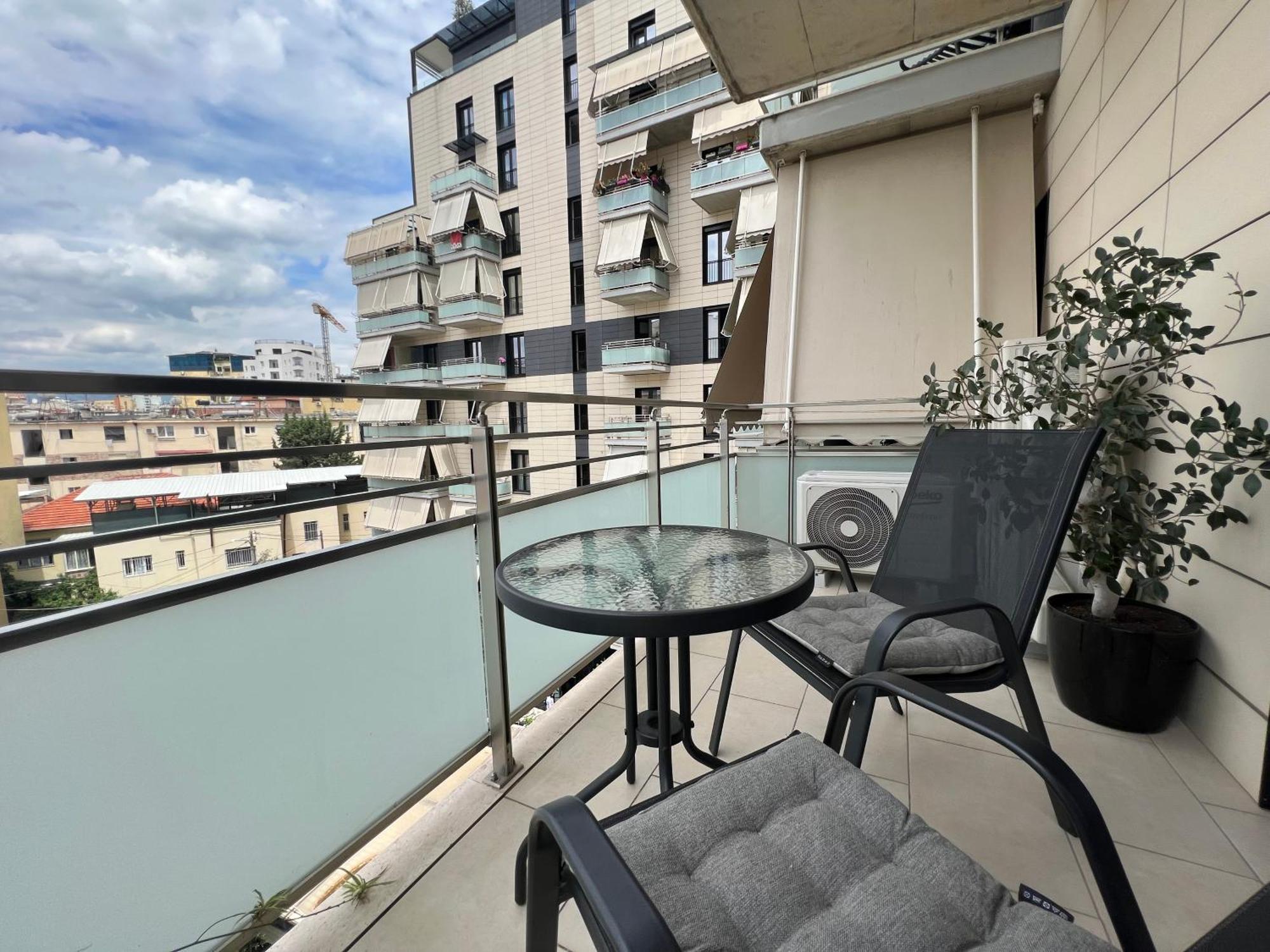 Tirana Lux Apartments Buitenkant foto