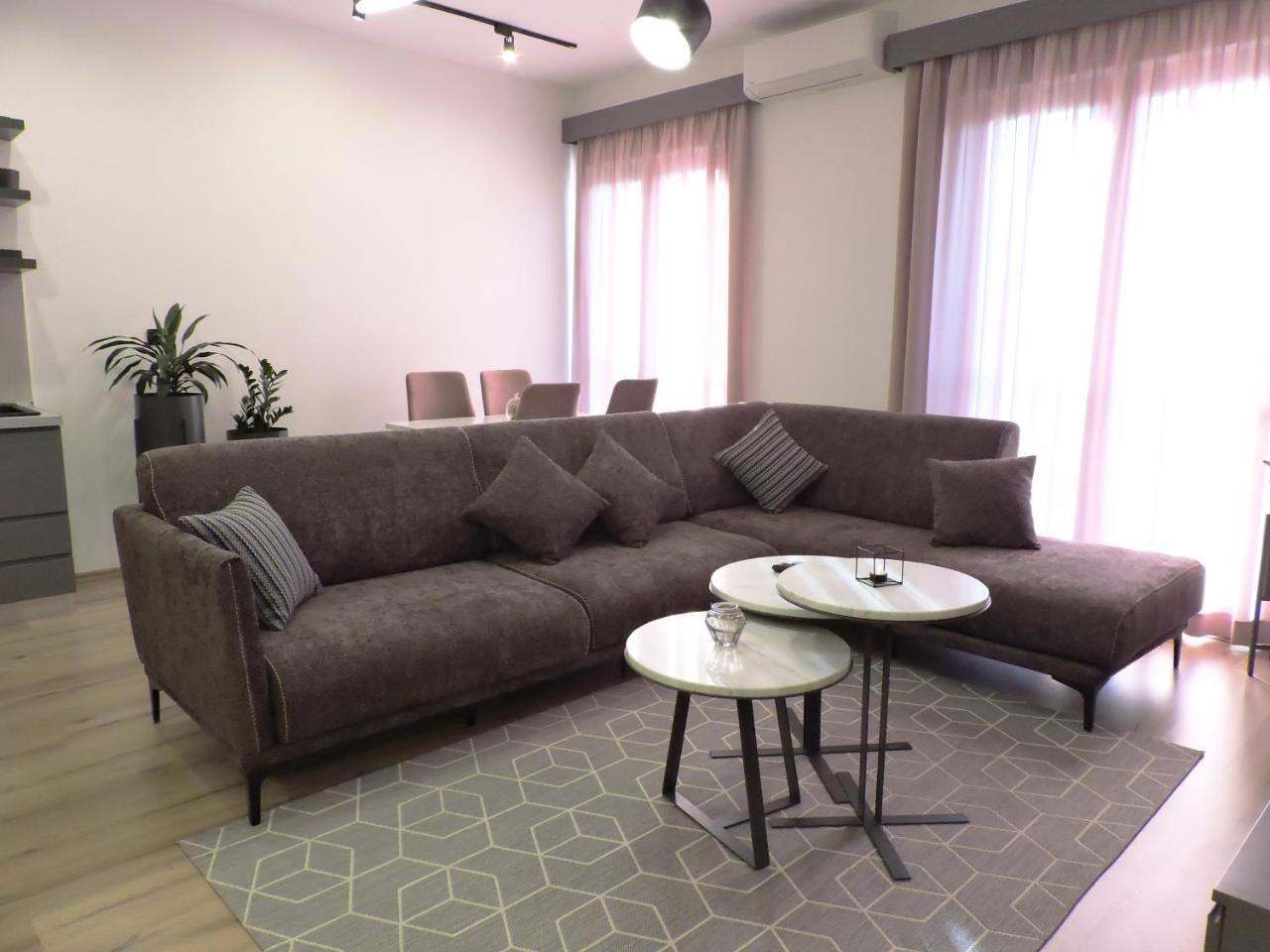 Tirana Lux Apartments Buitenkant foto